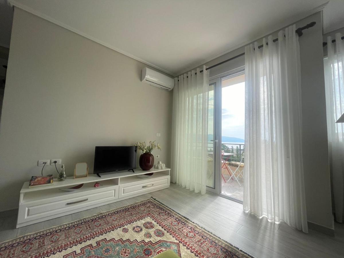 Kraal Apartments Vlore Luaran gambar